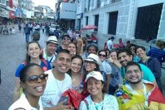 Spoznávanie mesta Panama, stetntie s pútnikmi